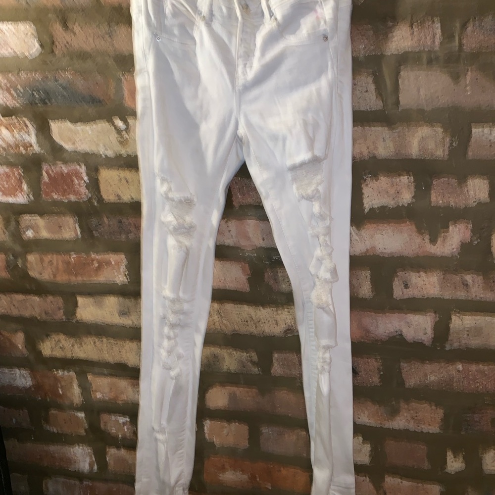 White skinny Jeans